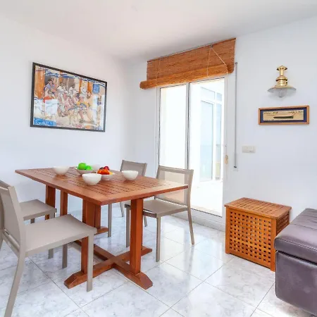 L'olivar Ii By Interhome * Llança